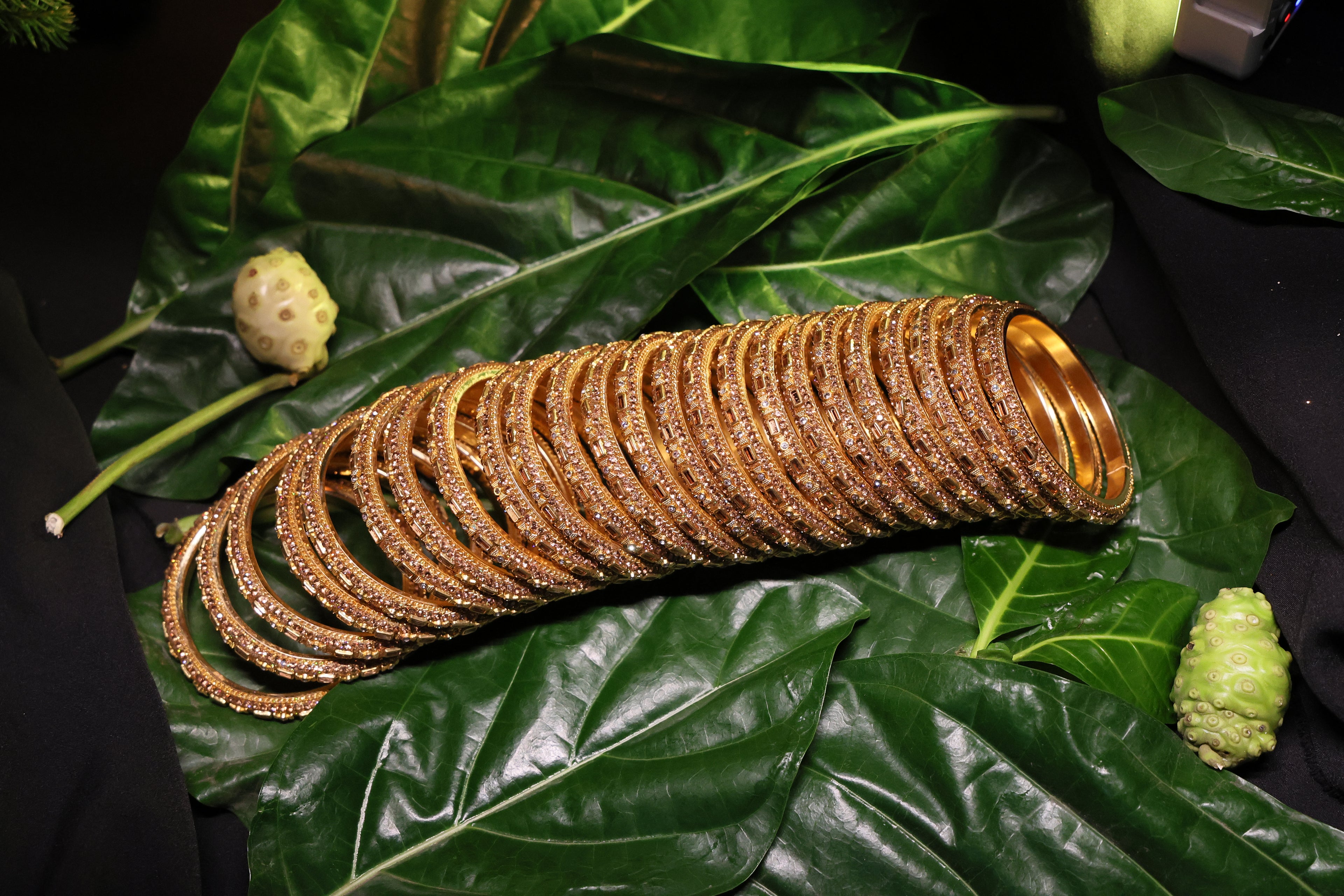 Gold Stone Kundan Bangle
